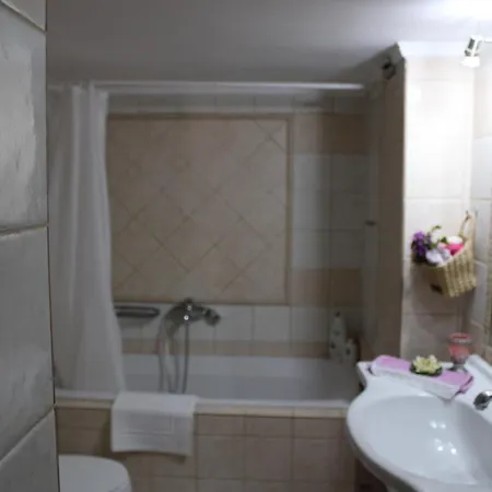 Bloom Apt In Halepa Chania * La Canea